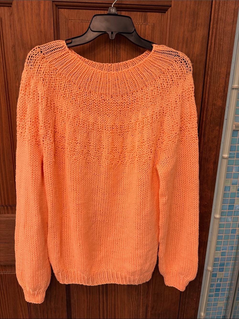 Women's Crewneck Knit Sweater in Peach